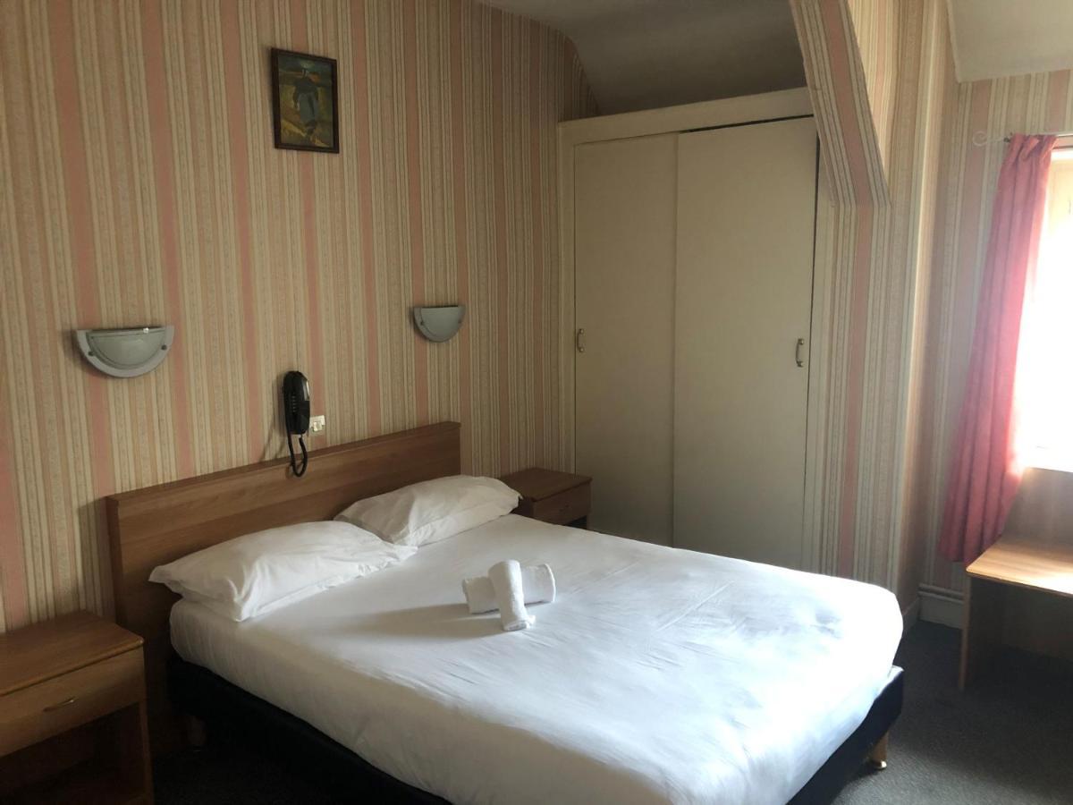 Logis Hostellerie Du Cheval Blanc Sainte-Maure-de-Touraine Luaran gambar