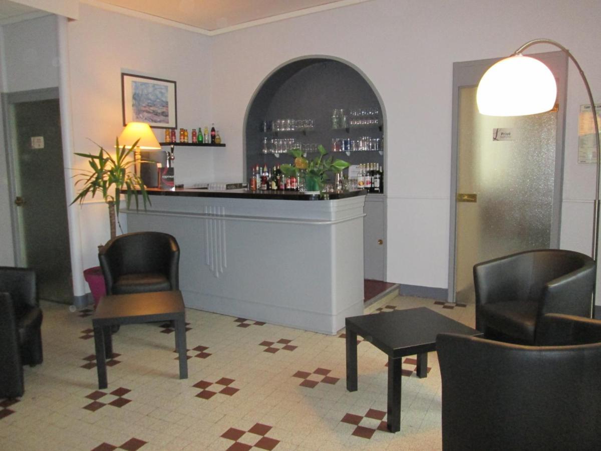 Logis Hostellerie Du Cheval Blanc Sainte-Maure-de-Touraine Luaran gambar